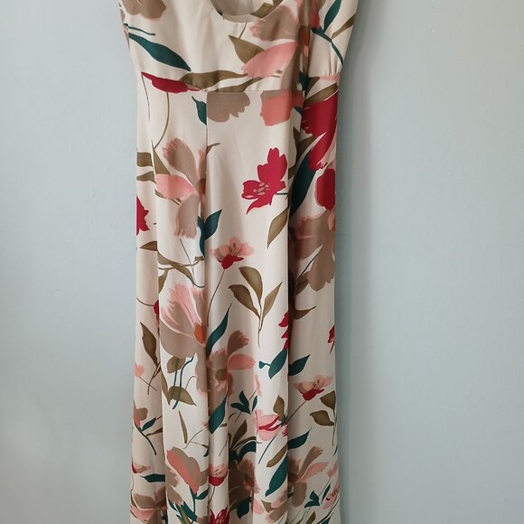 Lulu's Women's Size S Resounding Beauty Beige Floral Print Surplice Maxi Dress - Picture 14 of 16
